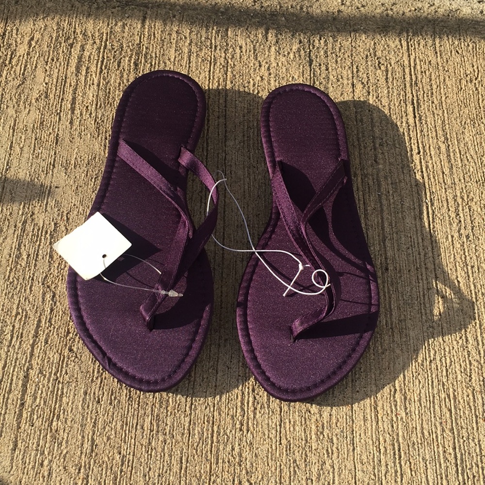 Brand new flip flops!
